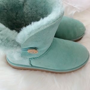 Bailey Button Ugg Boots
